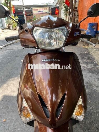Honda Lead 2012 Tem râu bstp