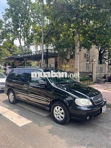 Kia Carnival 2009 LS 2.5 AT - 152000 km