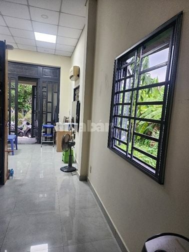 Chính chủ cần bán nhà, hẻm 44,đường 12,sổnhồng giấyờ Pháp lý rõ ràng. 