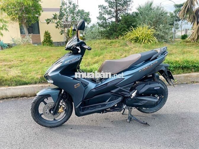 Chính chủ cần bán AB160, ABS bản đặc biệt.