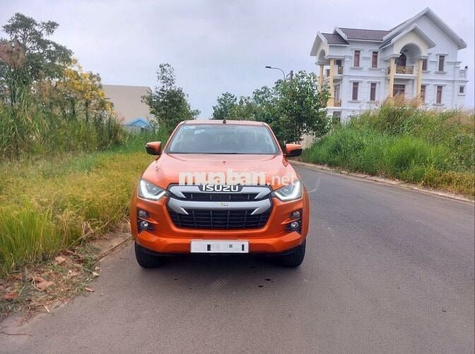 Isuzu Dmax 2021 Prestige1.9 4X2 AT - 135000 km