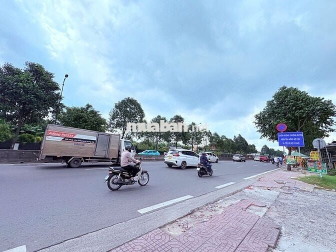 NGỘP BÁN GẤP LÔ ĐẤT HẺM XE HƠI ĐƯỜNG 30, DT : 54.6M2, NGANG 4M