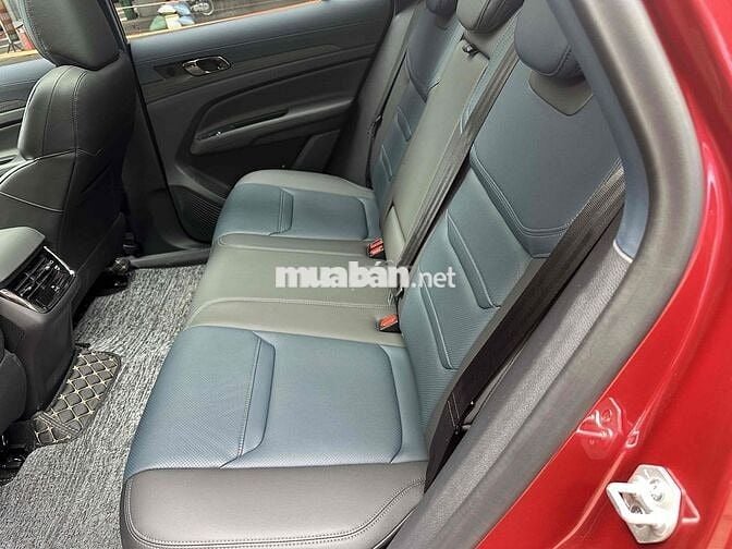 Ford Territory Titanium X 2025, chỉ 520 km
