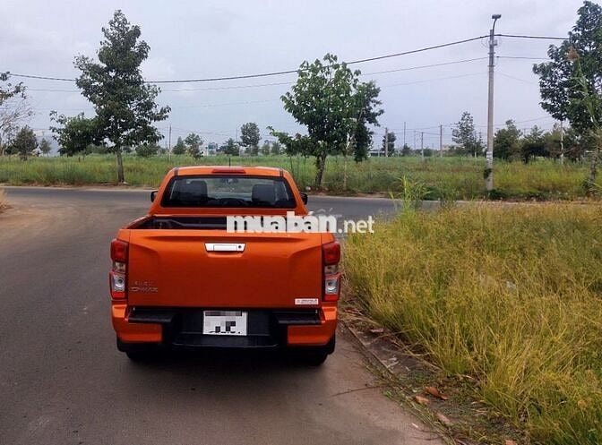 Isuzu Dmax 2021 Prestige1.9 4X2 AT - 135000 km