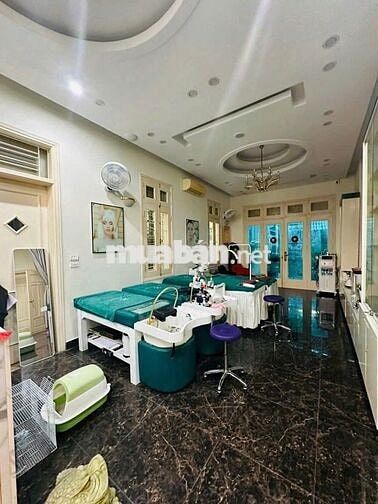 Bán gấp biệt thự 4 tầng, 215m2, giá cực chất tại Văn Quán CHỦ MÓT TIỀN