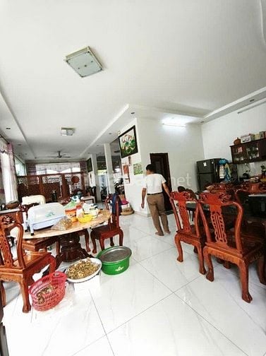 BÁN GẤP BIỆT THỰ 240M2 – KHU DÂN CƯ VIP QUẬN 12