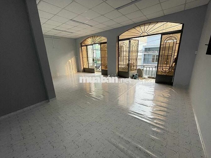 NHÀ 8*15M GÁC SUỐT GIÁ 18TRIỆU