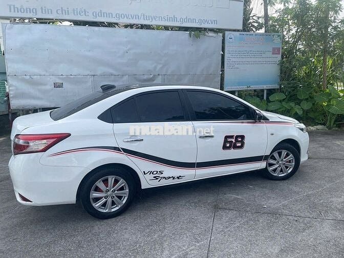 Toyota Vios 2015 1.5E - 168000 km
