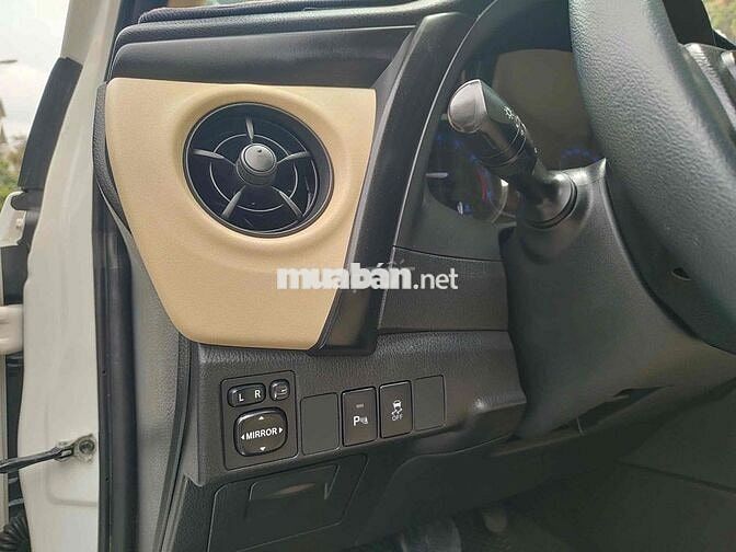 Toyota Corolla Altis 2017 1.8G AT - 108000 km