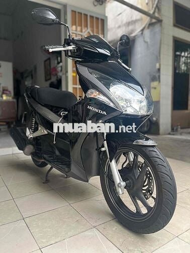 ab 2012 , xe giấy tờ 9 chủ , xe còn rất đẹp máy zi