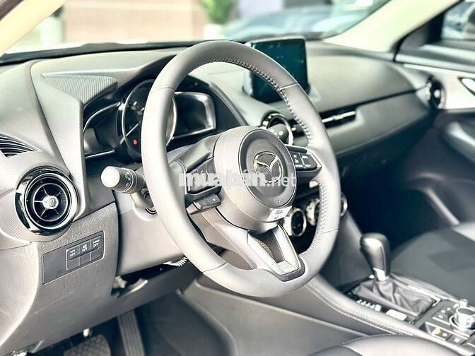 MAZDA CX-3 2025