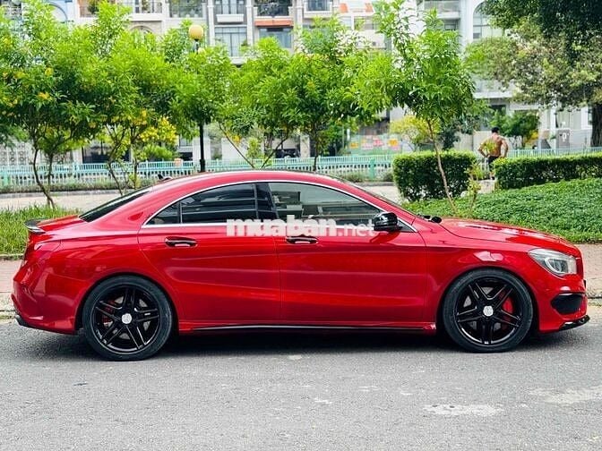 Mercedes Benz CLA45 2015