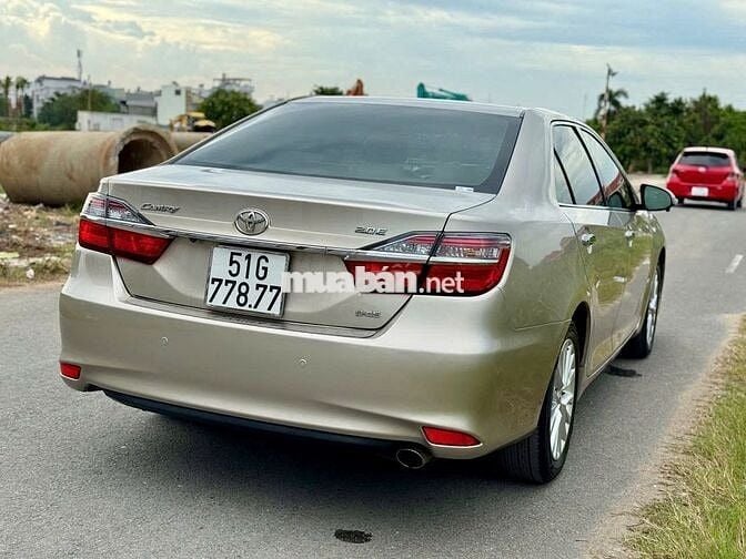 Toyota Camry 2.0E – 2019