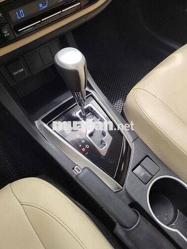 Toyota Corolla Altis 2017 1.8G AT - 108000 km