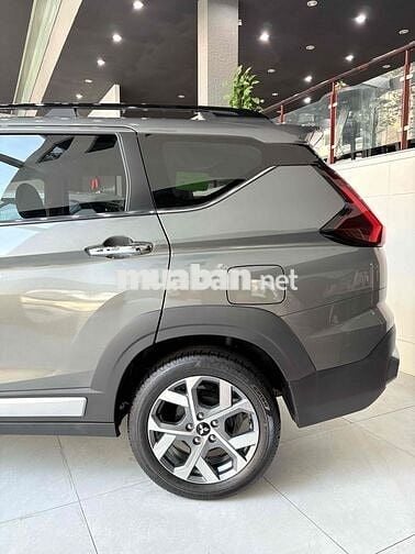 Mitsubishi Xpander Cross 2025