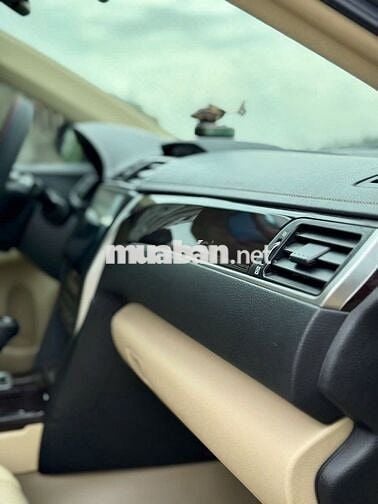 Toyota Camry 2.0E – 2019