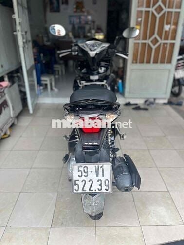 ab 2012 , xe giấy tờ 9 chủ , xe còn rất đẹp máy zi