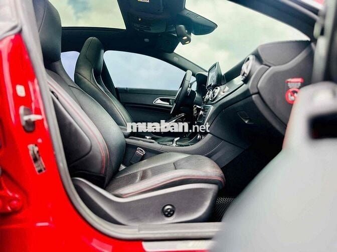 Mercedes Benz CLA45 2015