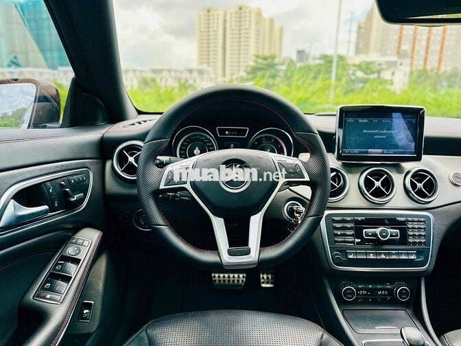Mercedes Benz CLA45 2015