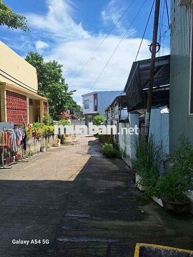 Đất kiệt Tôn Đản đối diện ủy ban phường An Khê