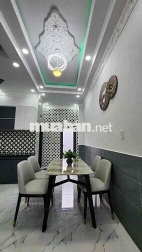 CHO THUÊ NHÀ NGUYÊN CĂN 2PN RỘNG 100M2 ĐỦ NỘI THẤT GẦN PHÚ MỸ HƯNG