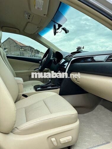 Toyota Camry 2.0E – 2019
