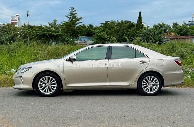 Toyota Camry 2.0E – 2019