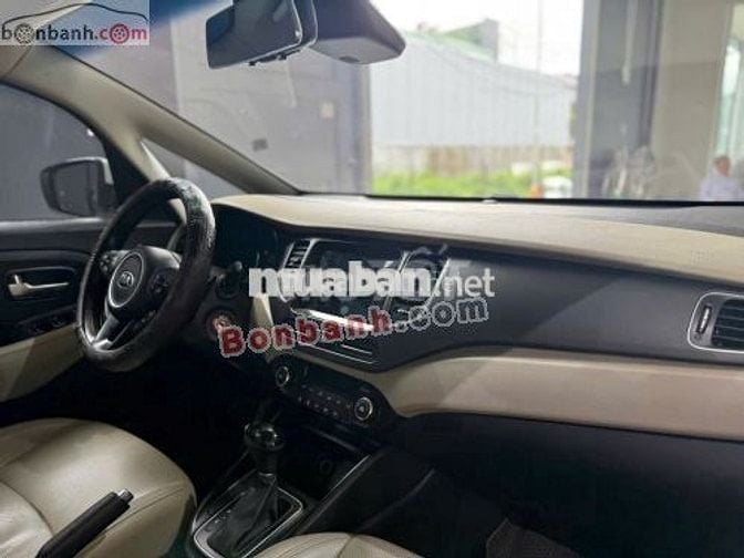 Kia Rondo GAT 2018