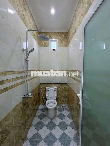 NHÀ MỚI XÂY TRUNG TÂM TP. CẦN THƠ