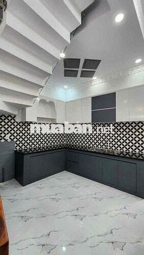 CHO THUÊ NHÀ NGUYÊN CĂN 2PN RỘNG 100M2 ĐỦ NỘI THẤT GẦN PHÚ MỸ HƯNG