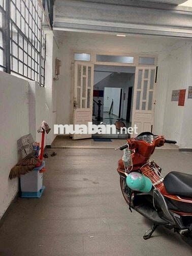 🍀🍀 Nhà Cho Thuê Nguyên Căn Gò Ô Môi - Quận 7  - DT: 8m ❌ 25m , 1 trệt