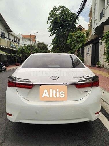 Toyota Corolla Altis 2017 1.8G AT - 108000 km