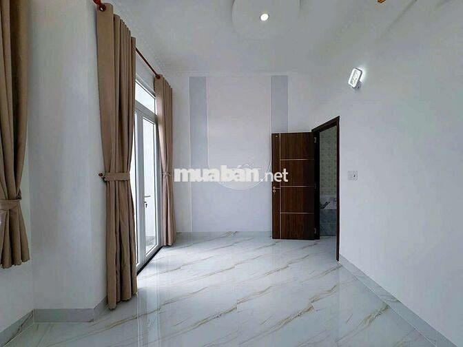 NHÀ MỚI XÂY TRUNG TÂM TP. CẦN THƠ