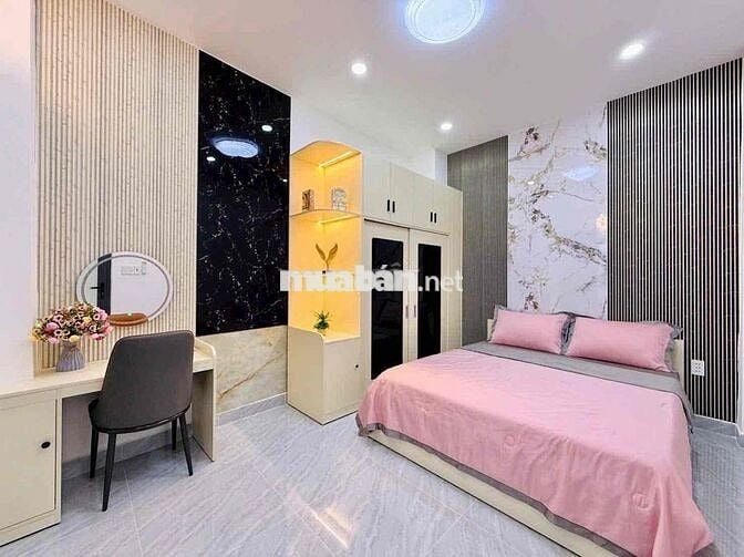 Bán nhà sẵn dòng tiền. Phan Huy Ích,GV 44m2/5ty200