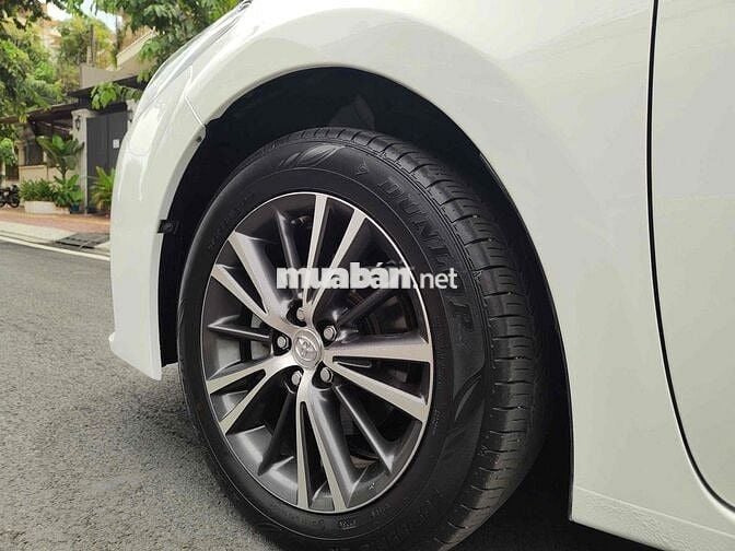 Toyota Corolla Altis 2017 1.8G AT - 108000 km