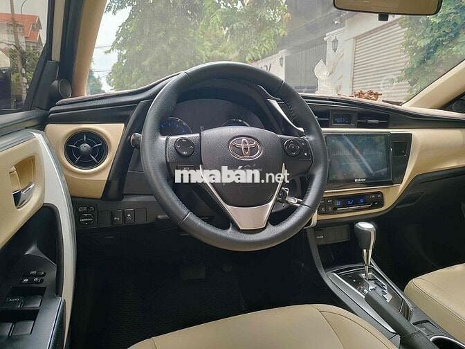 Toyota Corolla Altis 2017 1.8G AT - 108000 km