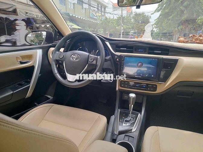 Toyota Corolla Altis 2017 1.8G AT - 108000 km
