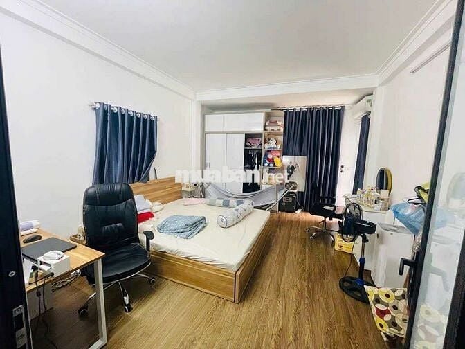 ANH TRAI NHỜ B.ÁN N.HÀ TRƯỜNG CHINH GẦN TRƯỜNG ĐẠI HỌC Y HÀ NỘI 42M 5