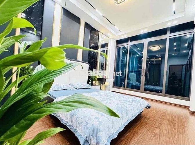NHÀ NGUYỄN VĂN TRỖI- 10M RA OTO- 28M- 7.15TỶ