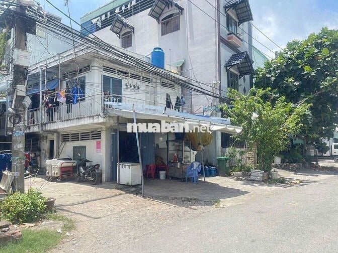 Nhà góc 2 tầng 6×13 ngay trần đại nghĩa kế vòng xoay An Lạc