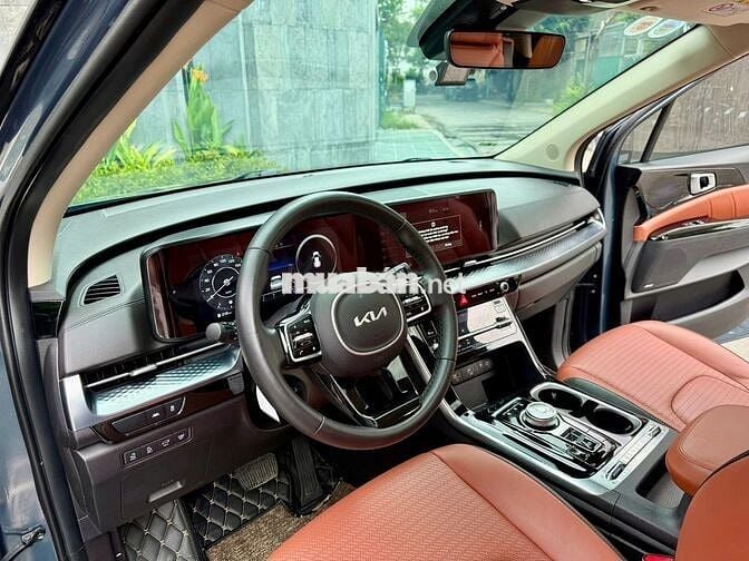 Kia Carnival 2022 Signature 2.2D - 90000 km
