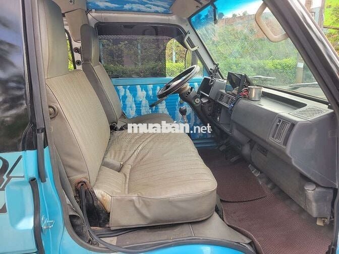 Kia 9 chổ máy dầu