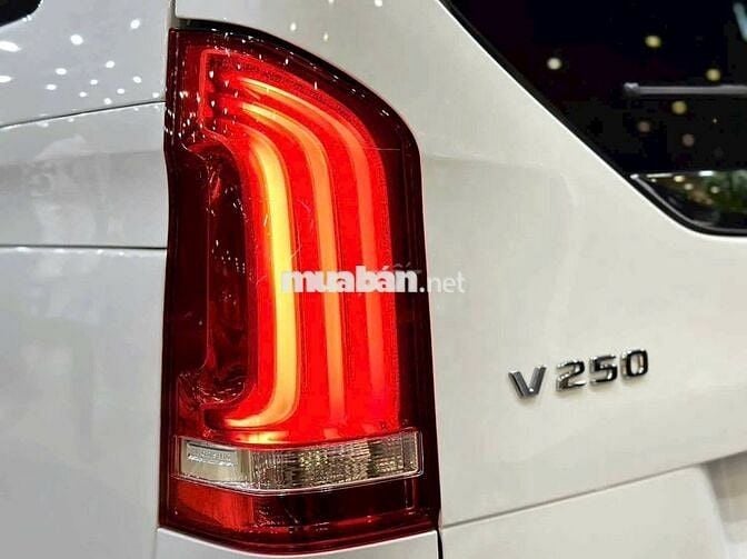 Mercedes-Benz V250 AMG 2025 – Trả trước 793 triệu