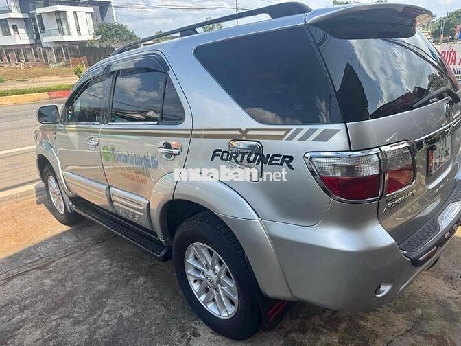 Toyota Fortuner 2010 2.5G - 222222 km