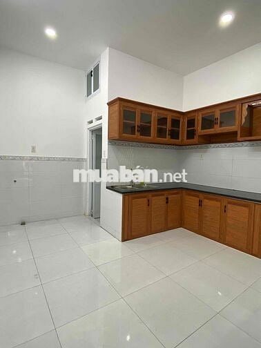 Bán nhà Tân Kỳ Tân Quý, 5,3x11 hẻm oto, có 4PN, Chỉ 4,2tỷ còn TL