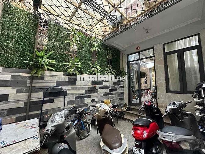Quan nhân - Nhà Đẹp 44m x 6 tầng 4m mặt tiền gần oto hồ điều hoà 10.5t