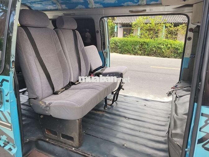 Kia 9 chổ máy dầu