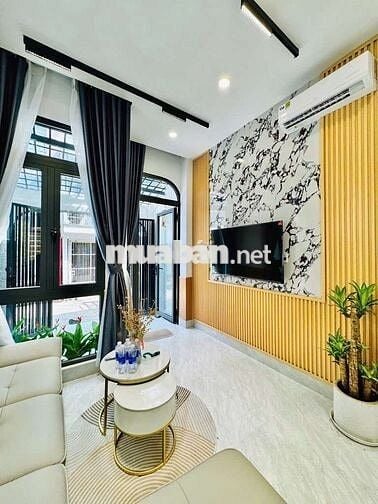 Chỉ 6 tỷ, nhà cực đẹp, Xô Viết Nghệ Tĩnh, 52m2, 2 tầng BTCT,3 PN, 3 WC