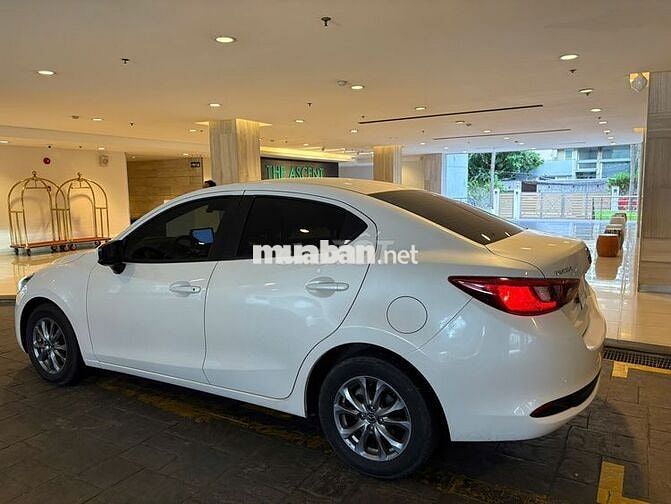 Mazda 2 1.5 AT 2023 - 27.000km