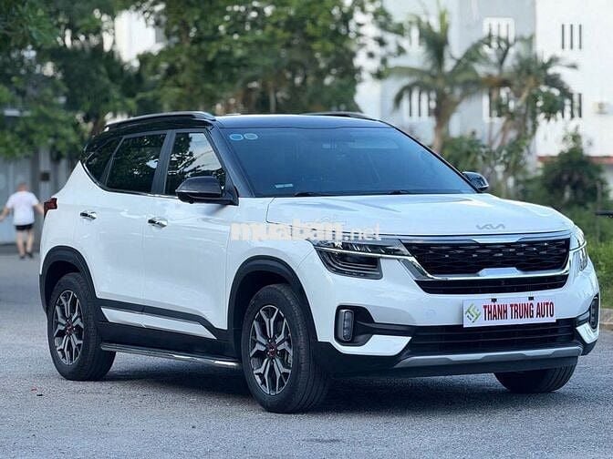 Kia Seltos 2022 Premium 1.6 AT - 17000 km